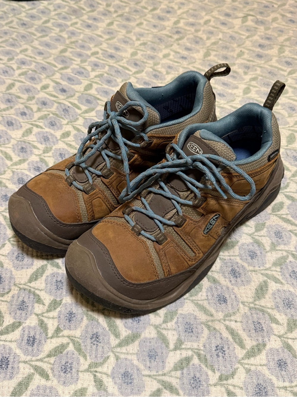 KEEN Women's Circadia Waterproof Hiking Shoes